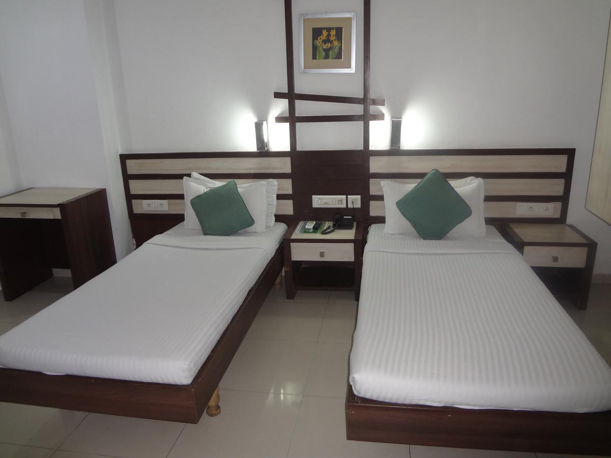 Hotel Airport Residency Ahmedabad Eksteriør billede